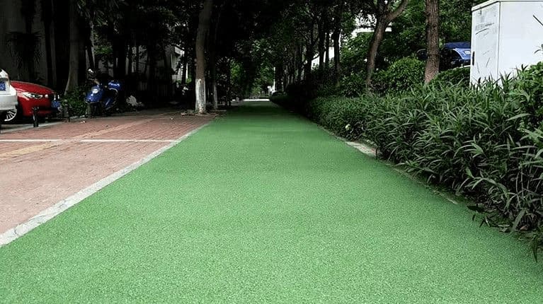 彩色陶瓷防滑路面